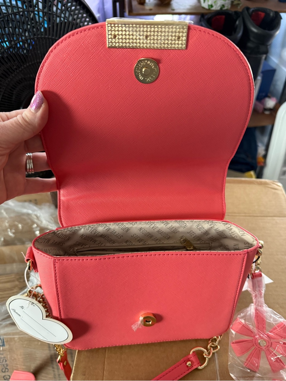Steve Madden Coral Pink Top-Handle Satchel with Gold Hardware - Picture 8 of 8